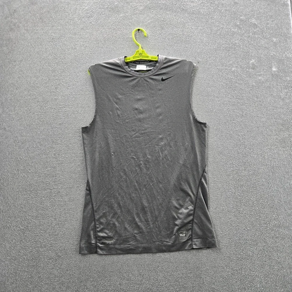 Nike Pro Combat Men Shirt M Gray Dri-Fit Activewear Logo Swoosh Sleeveless READ